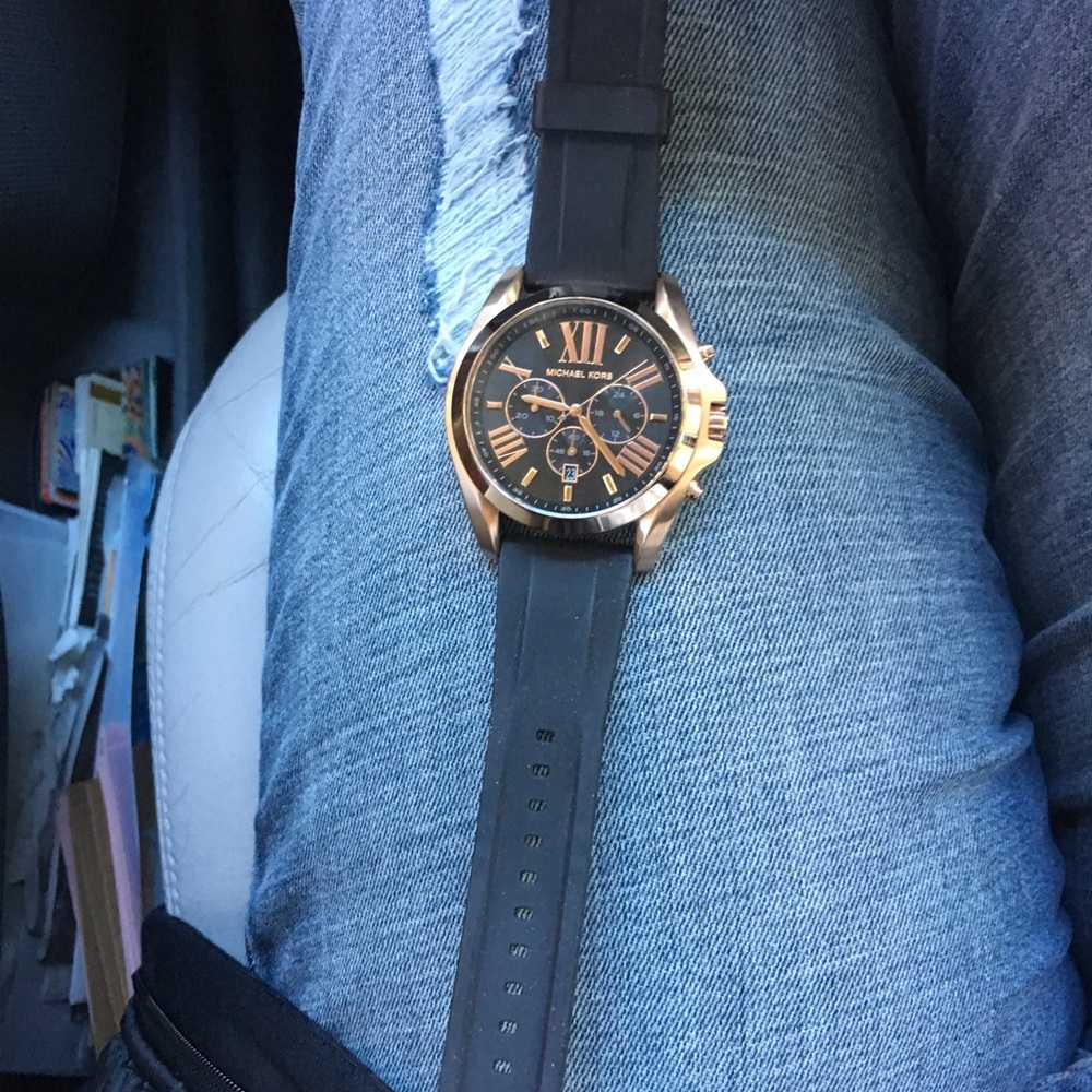 Watch - Picture 5 of 8